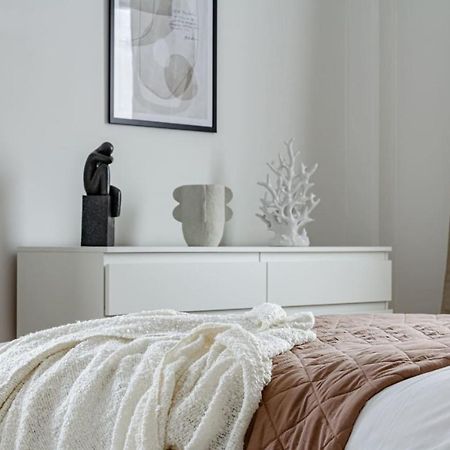 Budget Comfort On Trendy Soedermalm, Construction Work Estocolmo Exterior foto